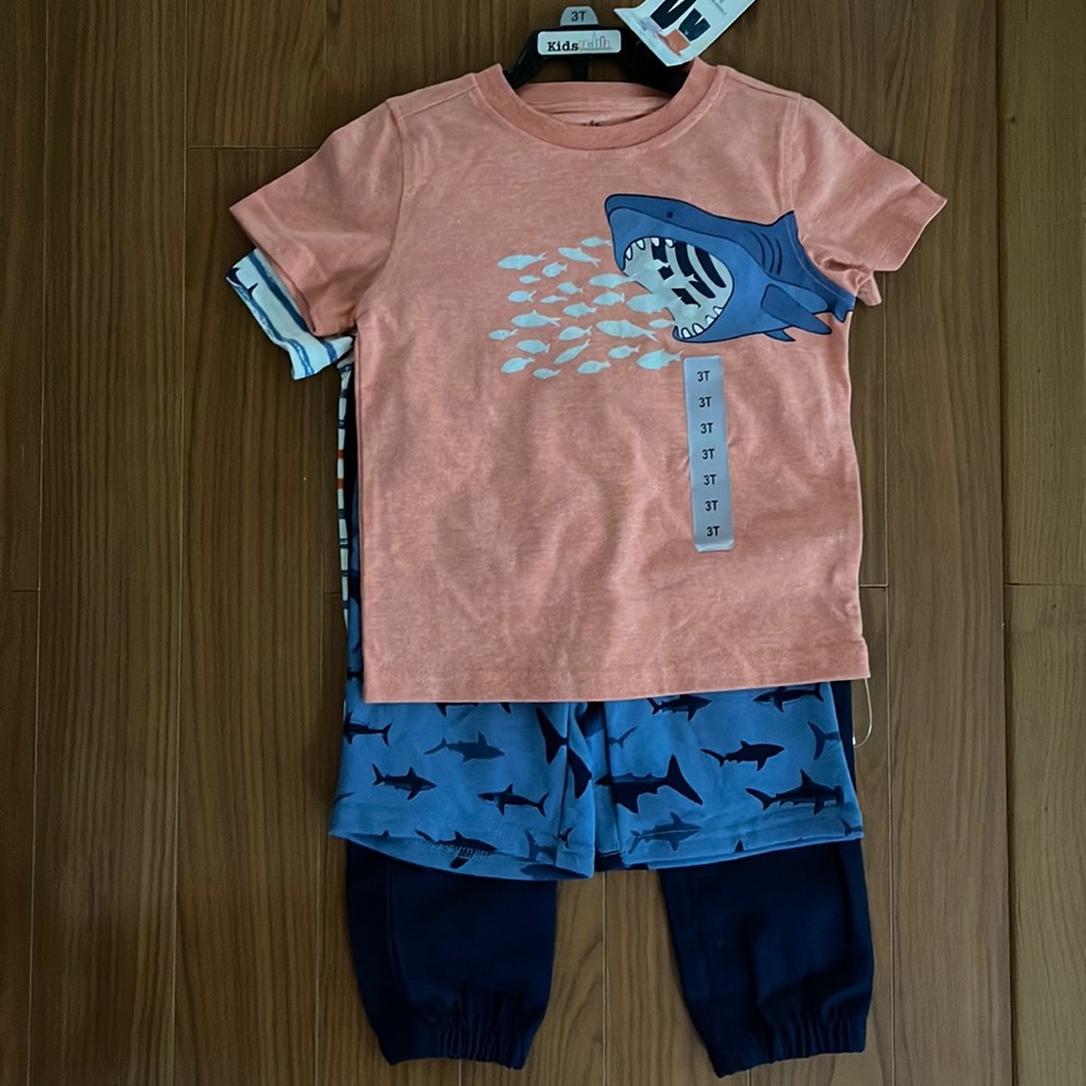 Headquarters Little Boy's 4 Piece Outfit Set - SHARK - Size 3T
